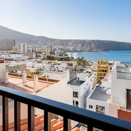 Cosy With Sea View شقة