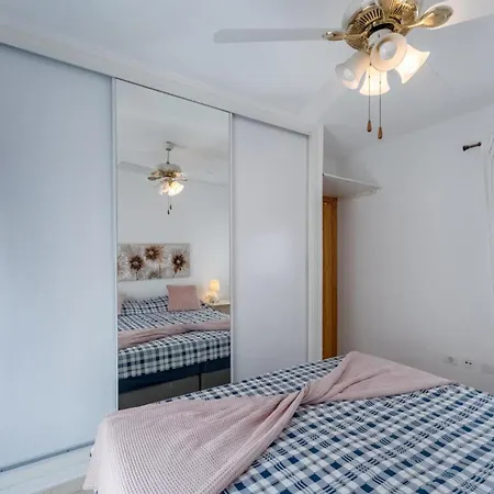 شقة Cosy With Sea View أرونا