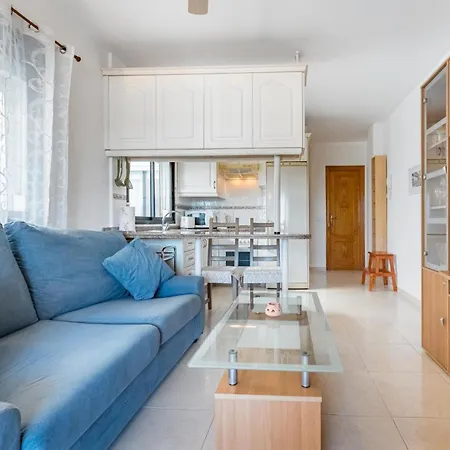 شقة Cosy With Sea View أرونا